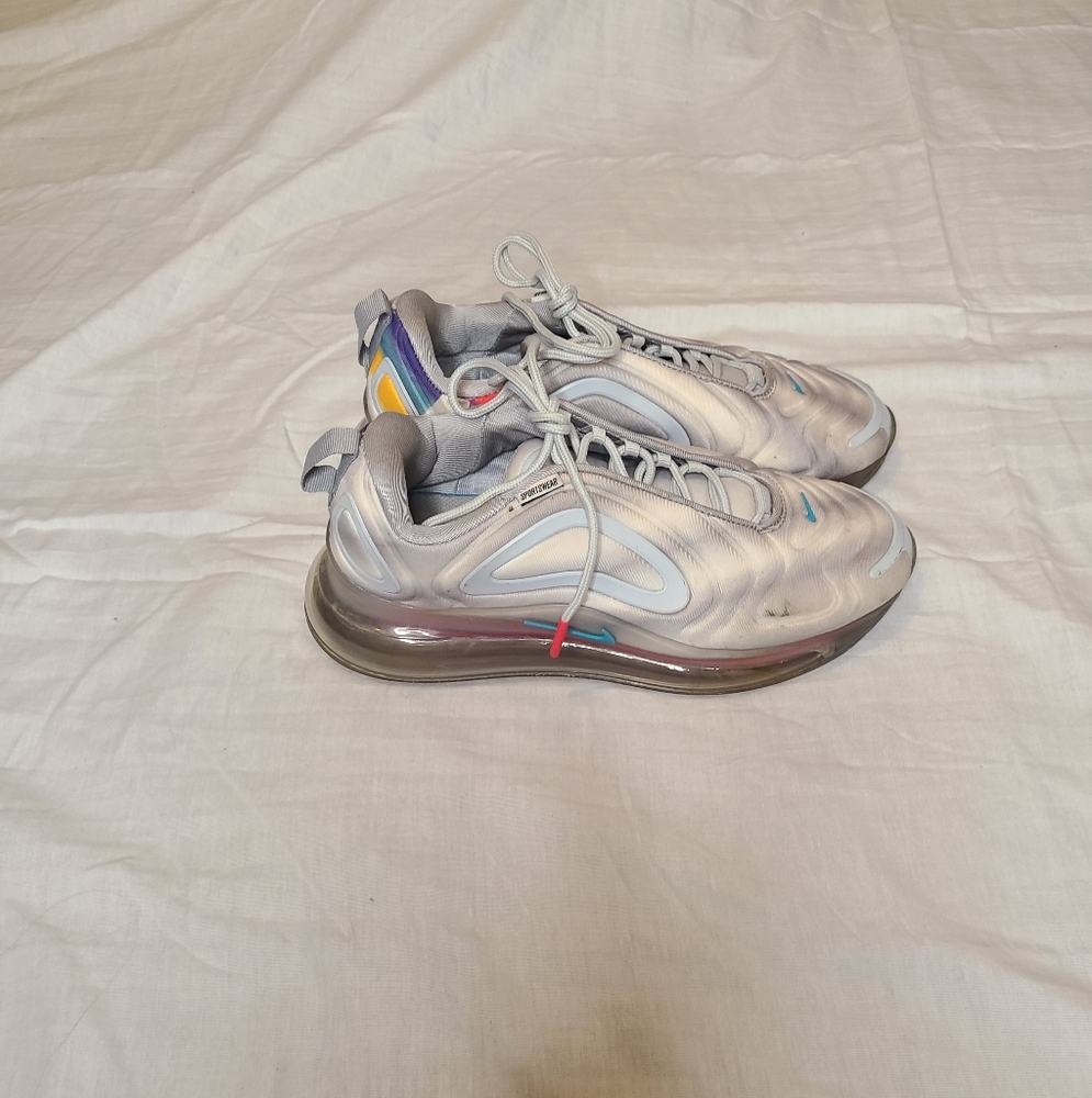 Nike Air Max 720 rainbow pride